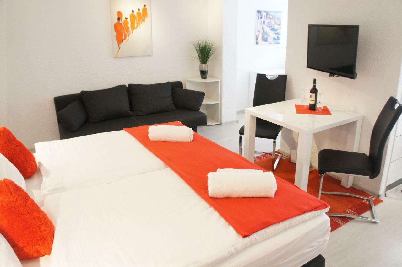 Hotel Berlin Schwetzingen Esterno foto